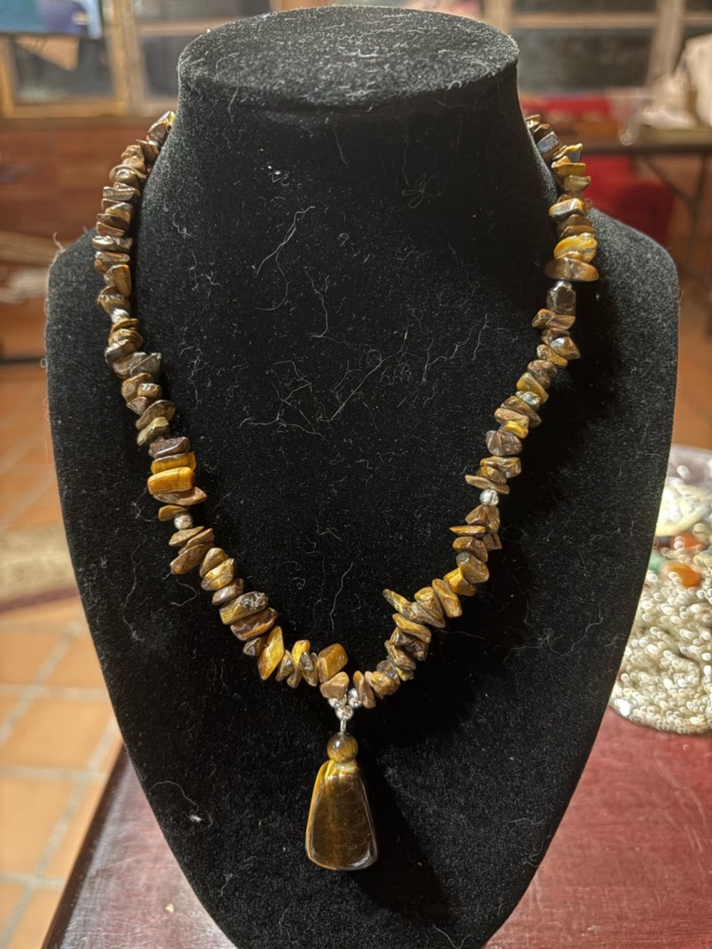 Tiger's Eye Chip Necklace with Pendant - Brown